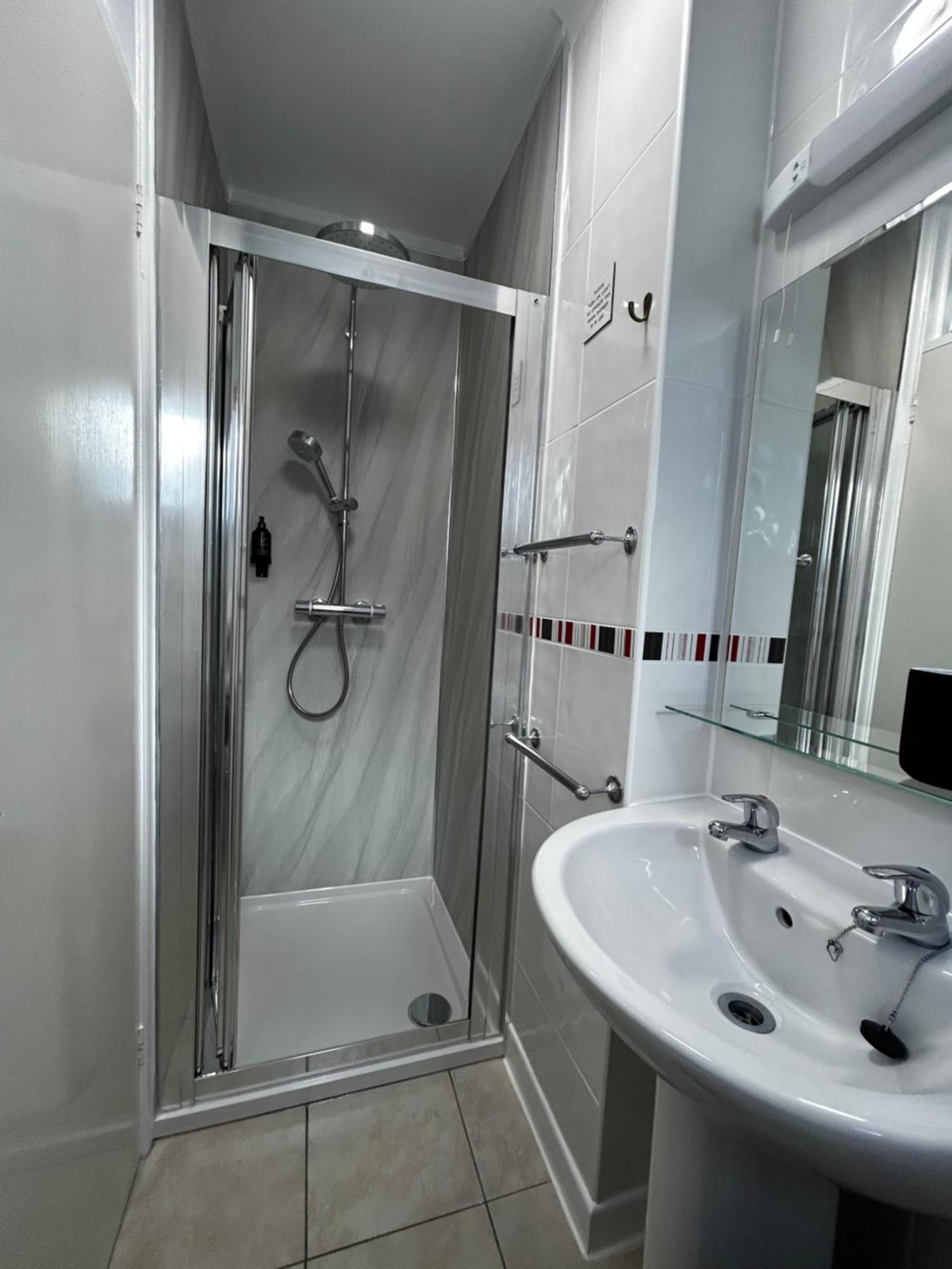 Lucerne B&B Lyme Regis Esterno foto
